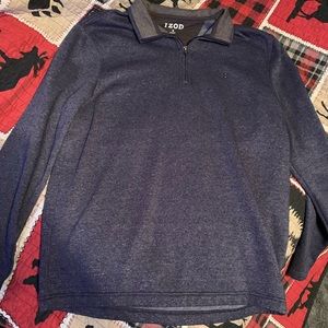 Izod sweatshirt